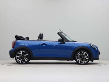 Mini Cabrio Classic Cooper — photo 6