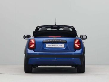 Mini Cabrio Classic Cooper — photo 10