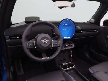 Mini Cabrio Classic Cooper — photo 23