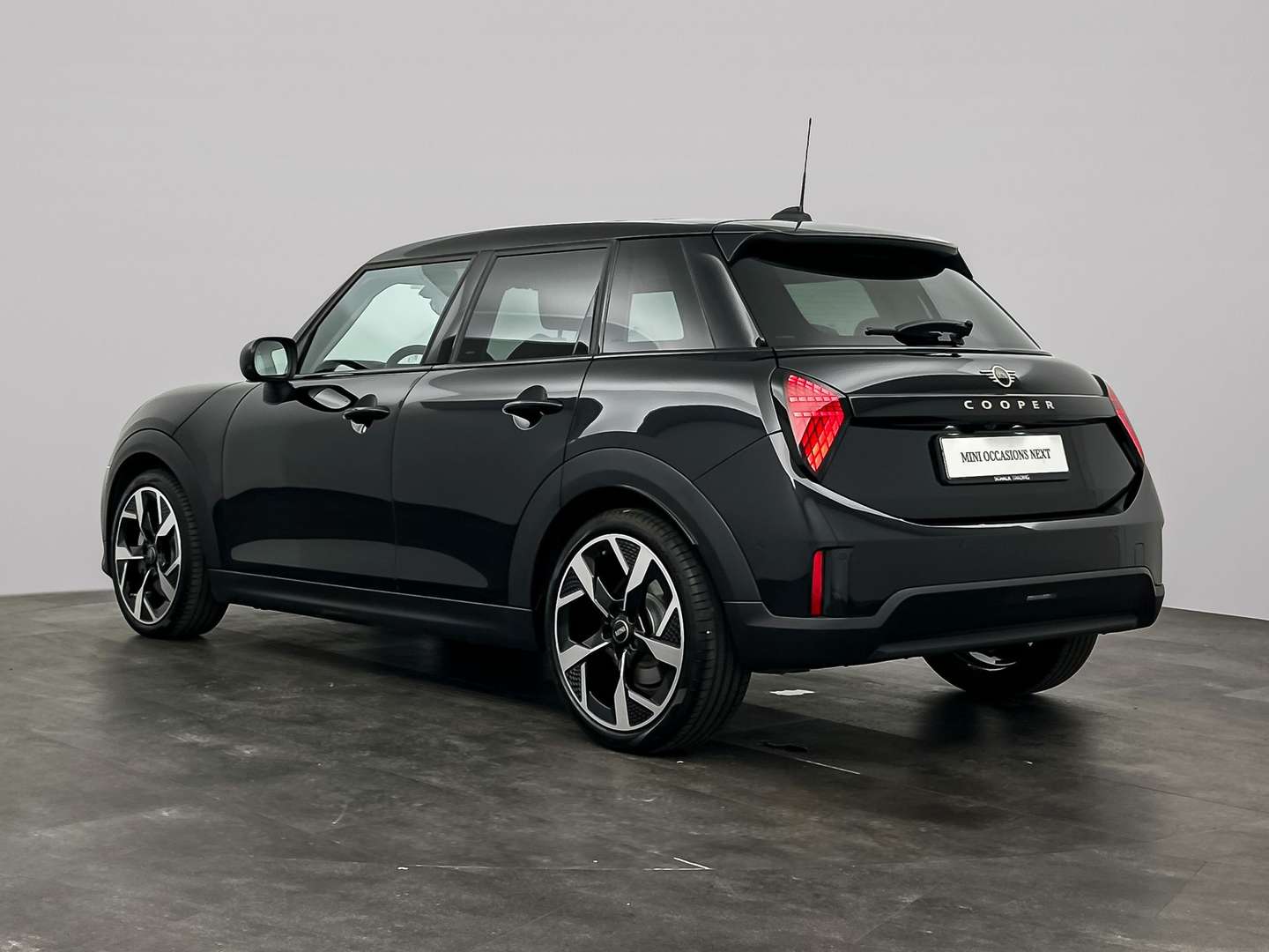 Mini 5 Portes Classic Cooper - 2024 - Joinsteer - #2