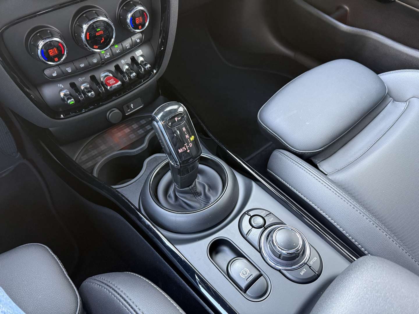 Mini Clubman COOPER - 2022 - Joinsteer - #23