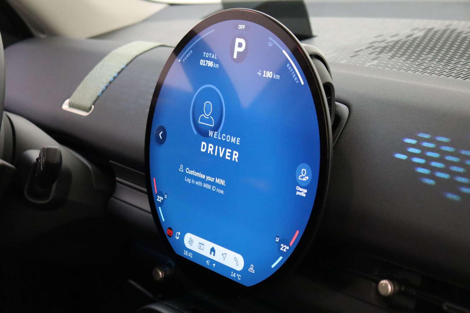 Mini Aceman Essential Cooper SE - 2025 - Joinsteer - #16