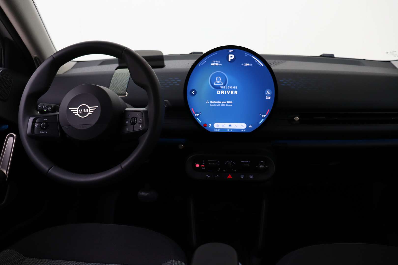 Mini Aceman Essential Cooper SE - 2025 - Joinsteer - #22