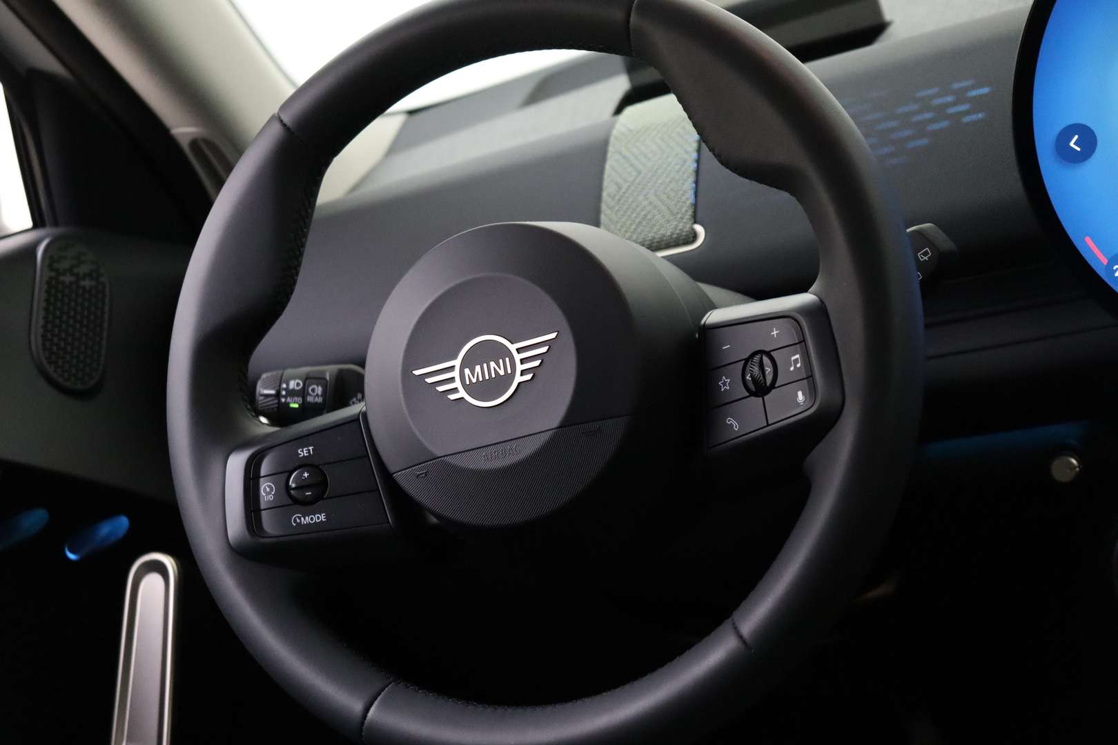 Mini Aceman Essential Cooper SE - 2025 - Joinsteer - #23