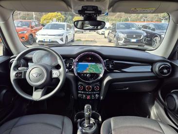 Mini Hatch 3 Portes Essential Cooper — photo 8