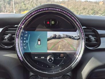 Mini Hatch 3 Portes Essential Cooper — photo 15