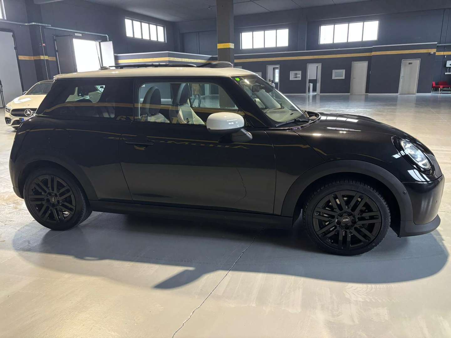 Mini 3 Portes Favoured Cooper S - 2024 - Joinsteer - #3