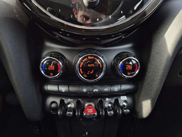 Mini Hatch 3 Portes Essential Cooper — photo 19