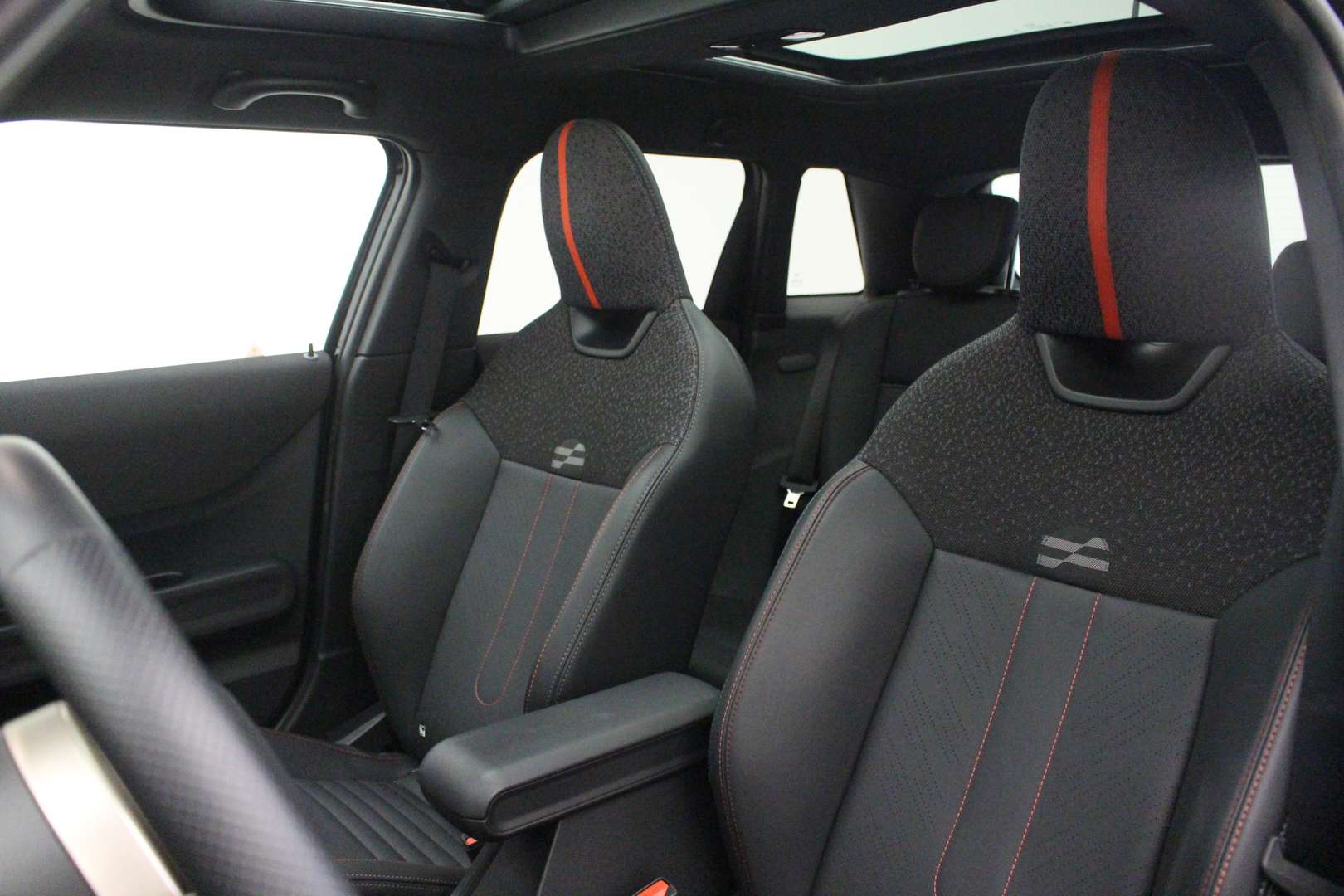 Mini 5 Portes JCW Cooper - 2025 - Joinsteer - #12