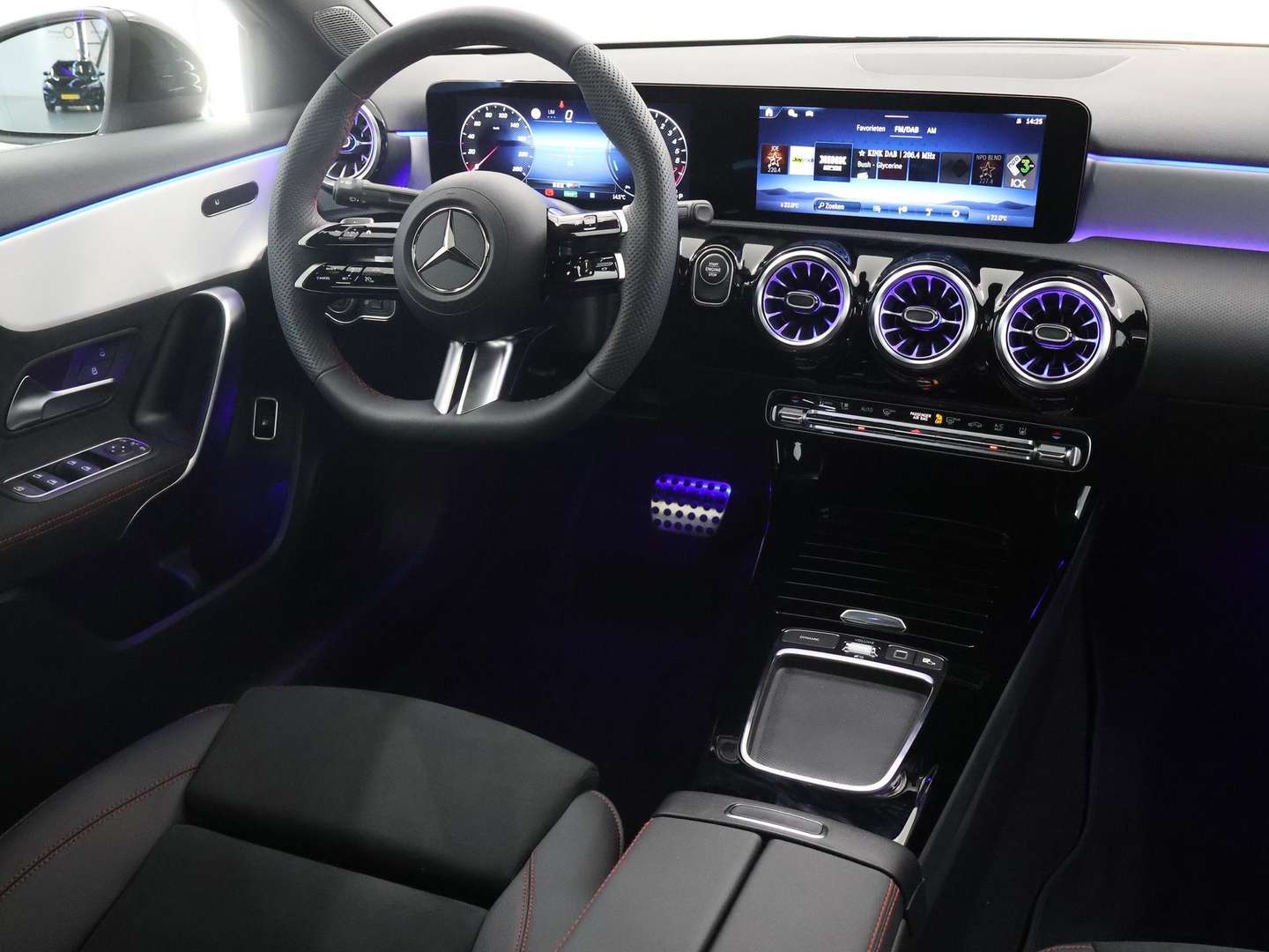 Mercedes Classe A 250 E 250 Night Edition - 2025 - Joinsteer - #8