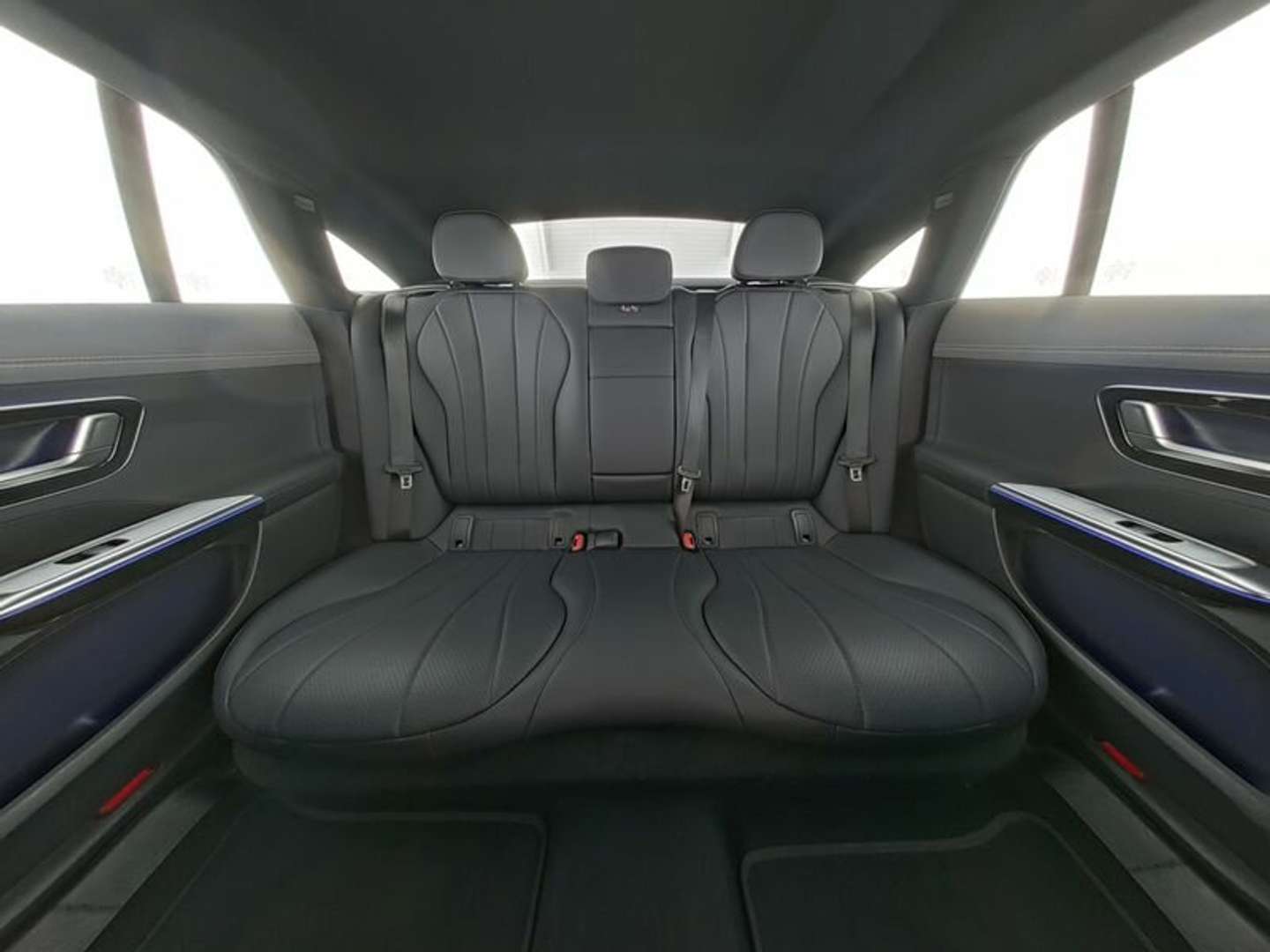 Mercedes EQE 300 - 2025 - Joinsteer - #6
