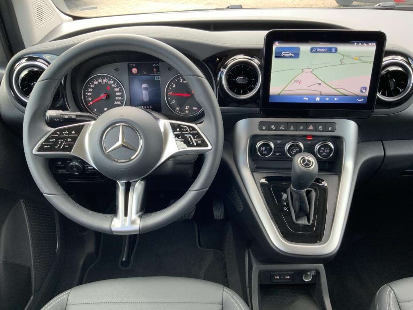 Mercedes Classe T 180 PROGRESSIVE - 2025 - Joinsteer - #12