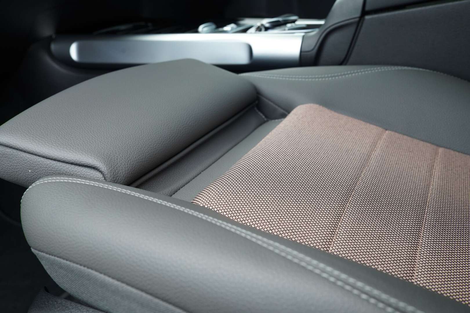 Mercedes EQB 300 - 2024 - Joinsteer - #22