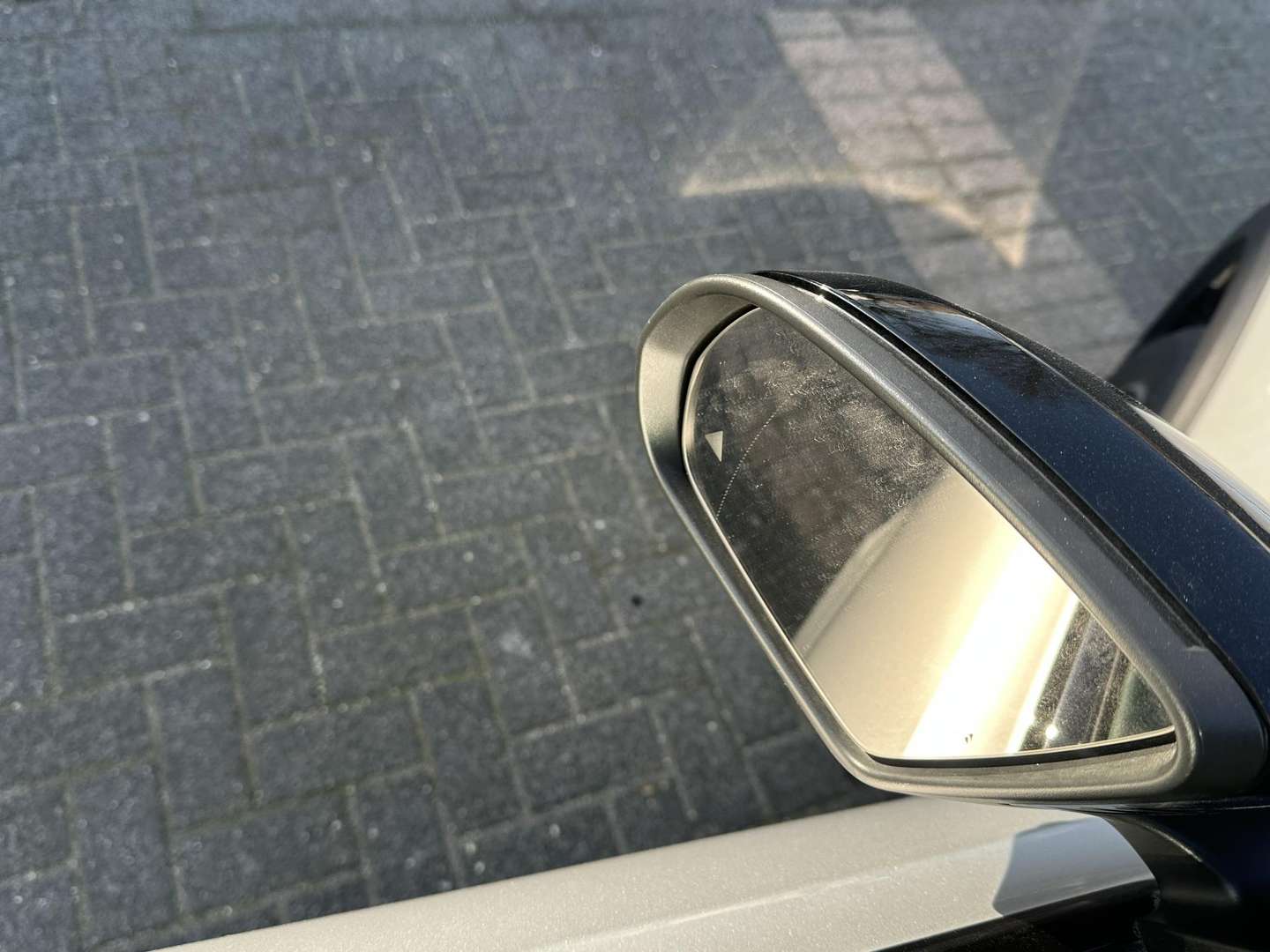 Mercedes EQB 250+ AMG Line - 2024 - Joinsteer - #13