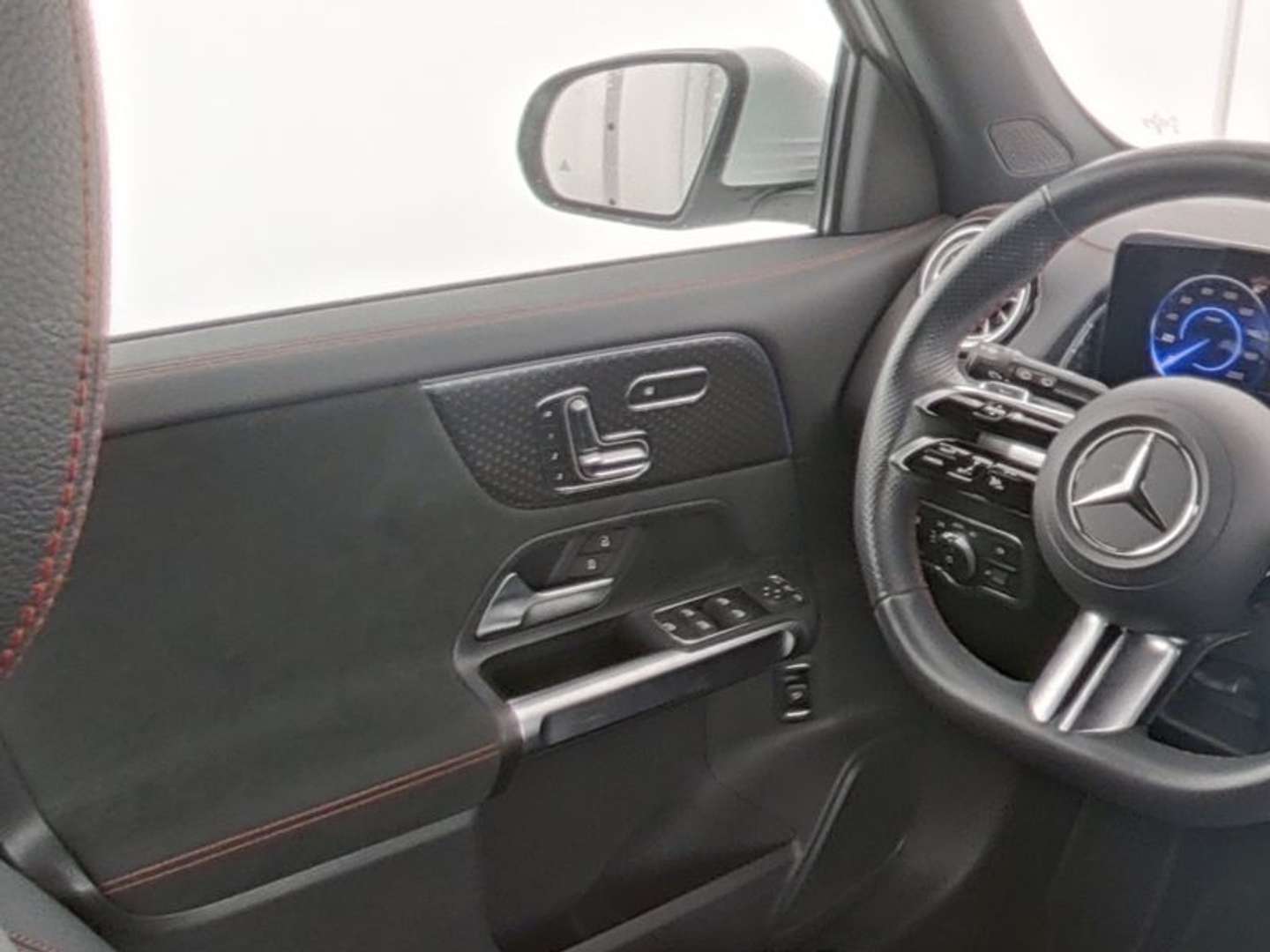 Mercedes EQB 250 - 2024 - Joinsteer - #8