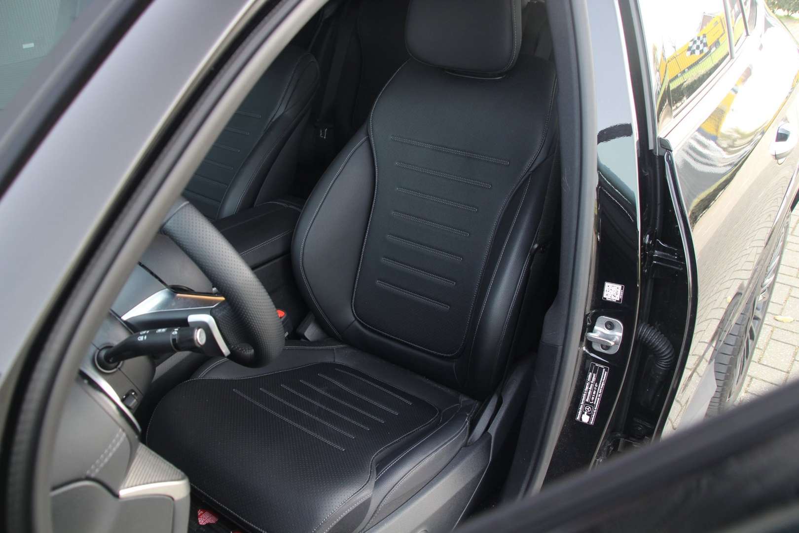 Mercedes GLC Coupé 300 - 2025 - Joinsteer - #11