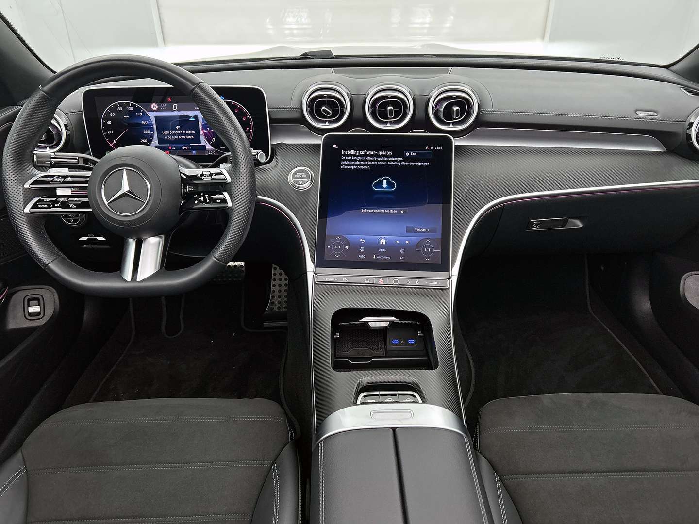 Mercedes CLE 200 Cabriolet 200 AMG Line - 2024 - Joinsteer - #3