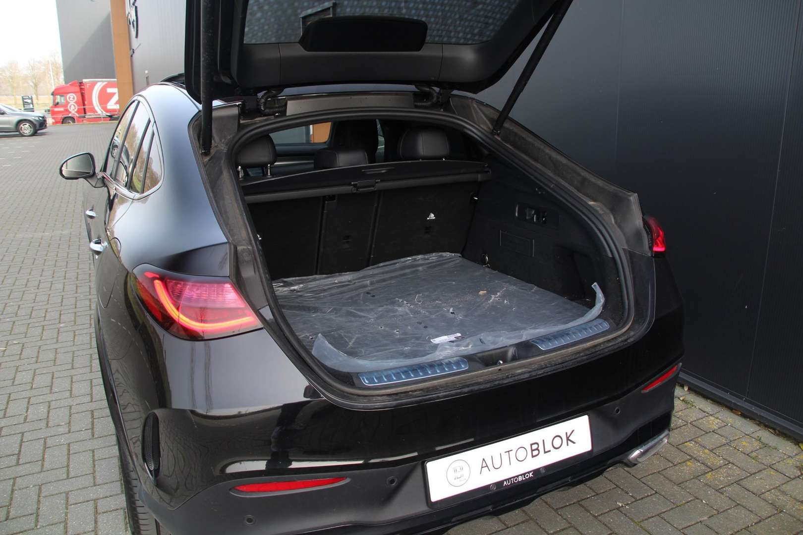 Mercedes GLC Coupé 300 - 2025 - Joinsteer - #20