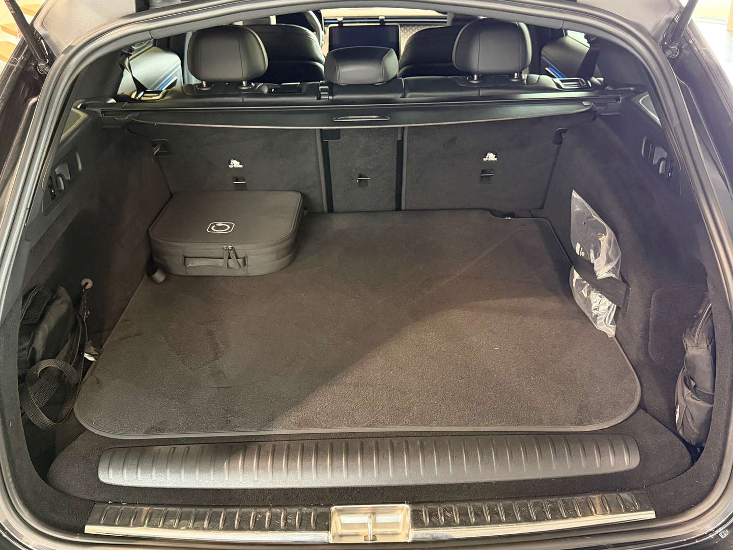 Mercedes Classe E Break 300 AMG Line - 2024 - Joinsteer - #25