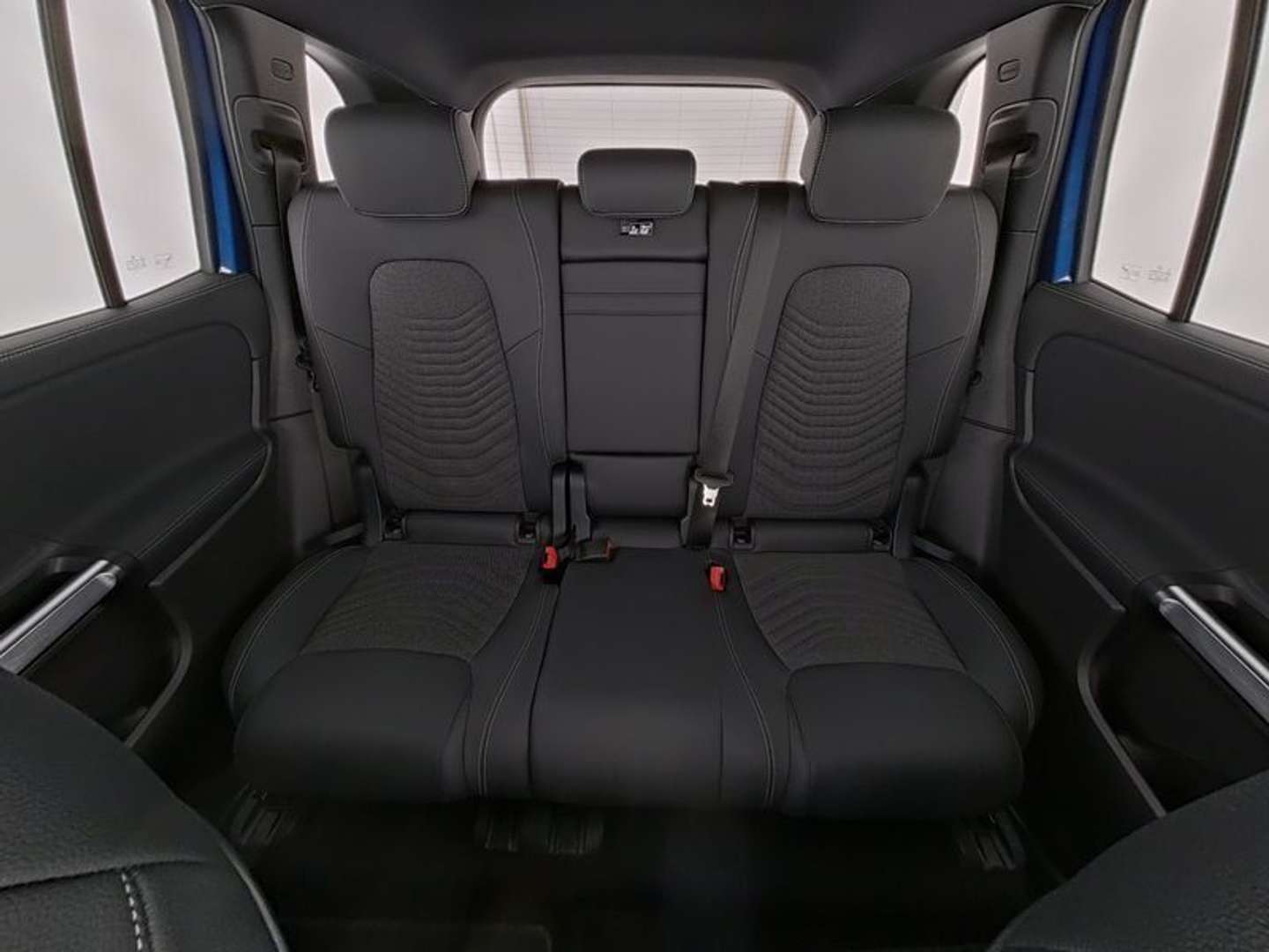 Mercedes EQB 300 - 2025 - Joinsteer - #8