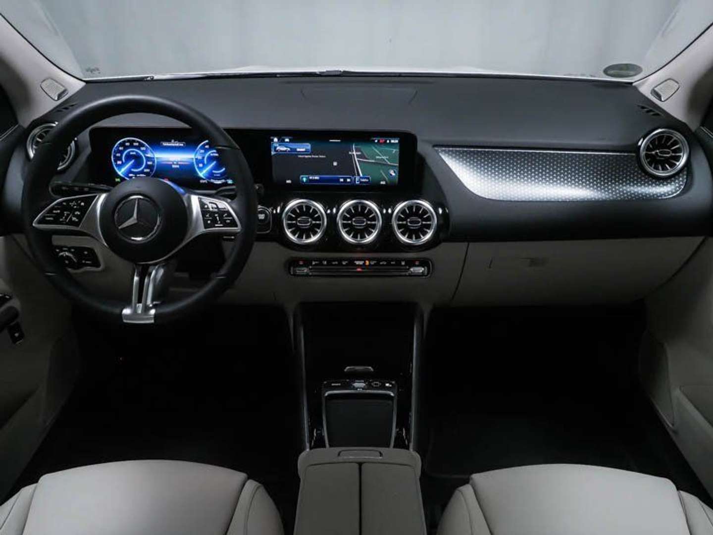 Mercedes EQA 300 - 2025 - Joinsteer - #7