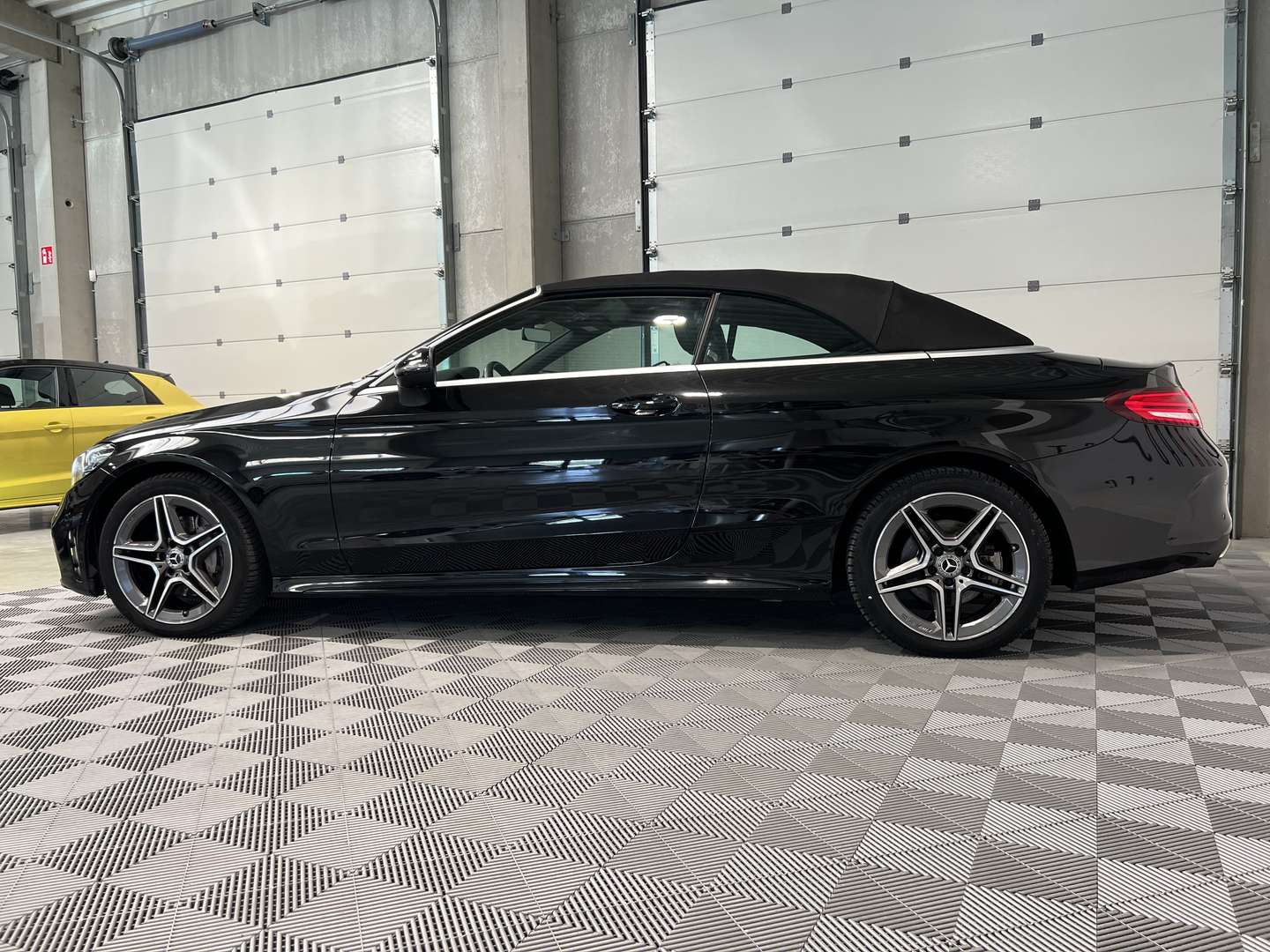 Mercedes Classe C Cabriolet 180 AMG Line - 2019 - Joinsteer - #3
