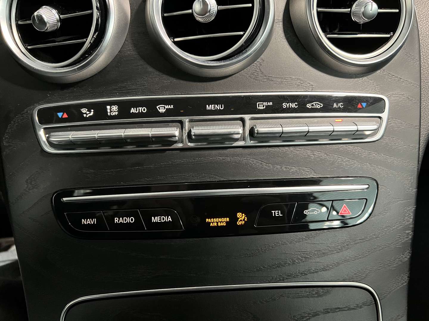 Mercedes Classe C Cabriolet 180 AMG Line - 2019 - Joinsteer - #30