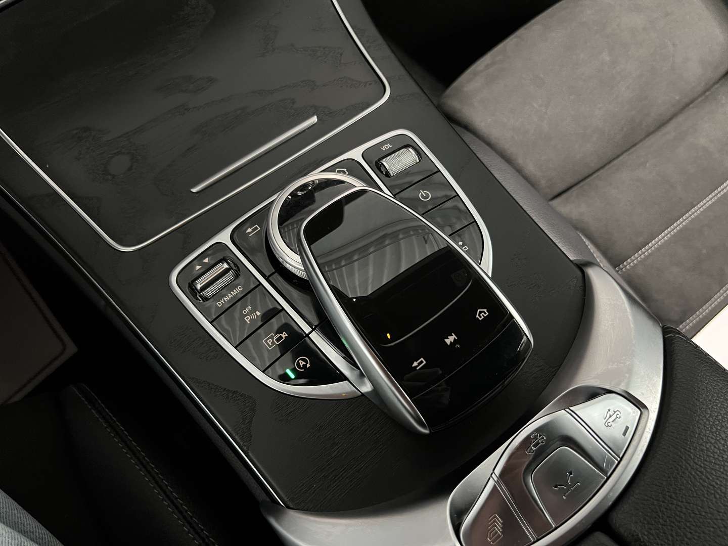 Mercedes Classe C Cabriolet 180 AMG Line - 2019 - Joinsteer - #31