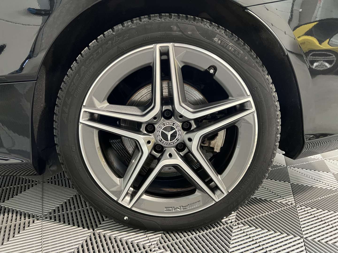 Mercedes Classe C Cabriolet 180 AMG Line - 2019 - Joinsteer - #37