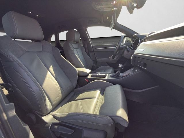 Audi Q3 TFSI E S Line 45 TFSI E S Tronic - 2022 - Joinsteer - #5