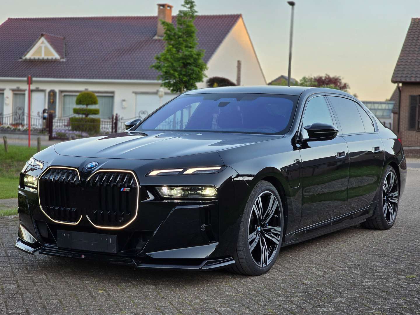 BMW Série 7 760e XDrive M-performance - 2024 - Joinsteer - #1