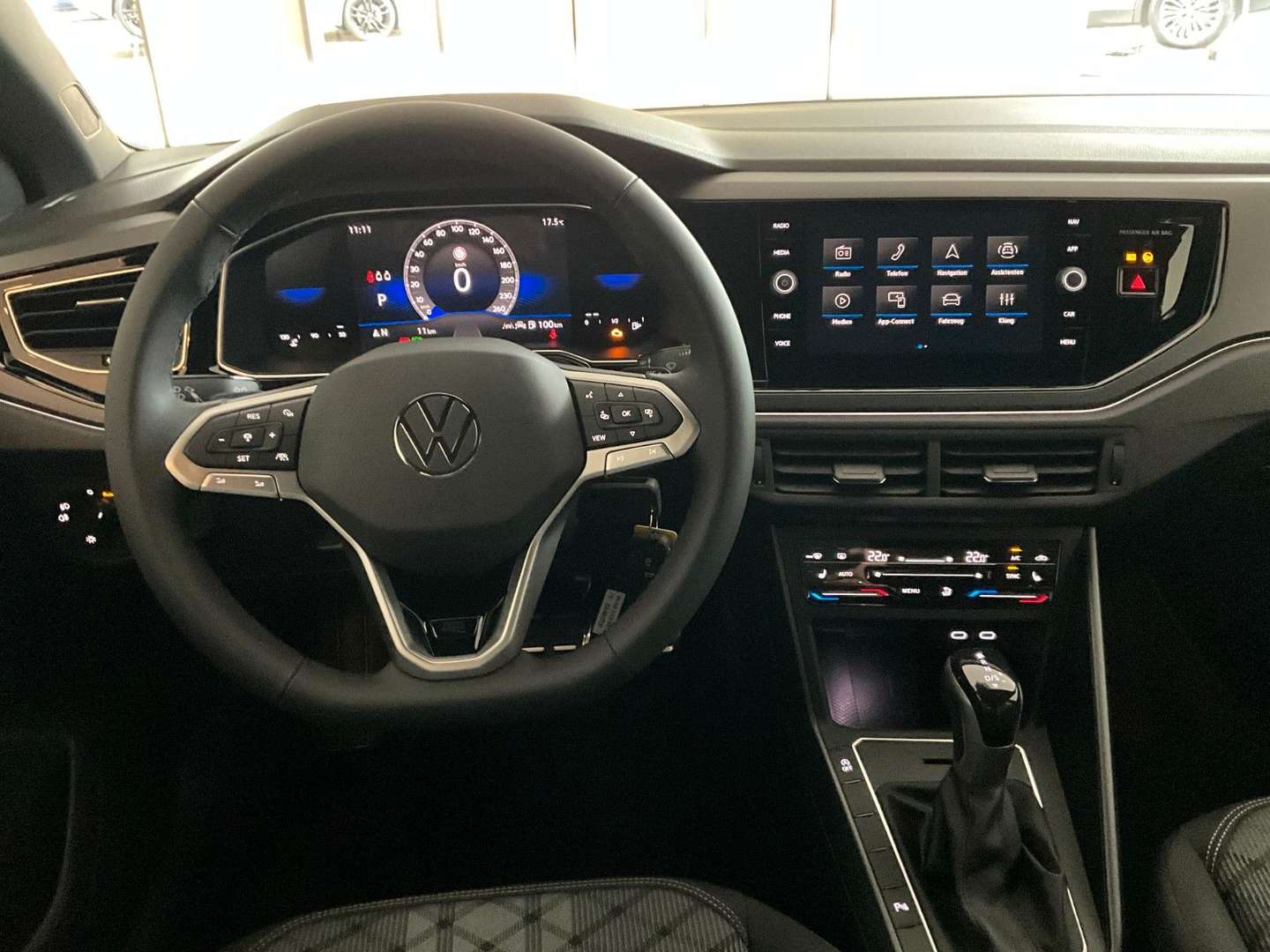 Volkswagen Taigo R-Line - 2025 - Joinsteer - #11
