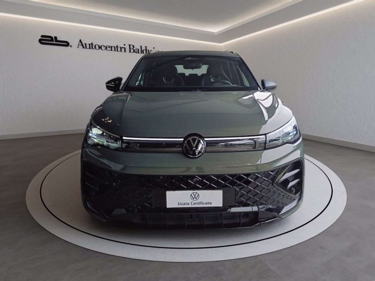 Volkswagen TIGUAN R-Line Plus - 2024 - Joinsteer - #2