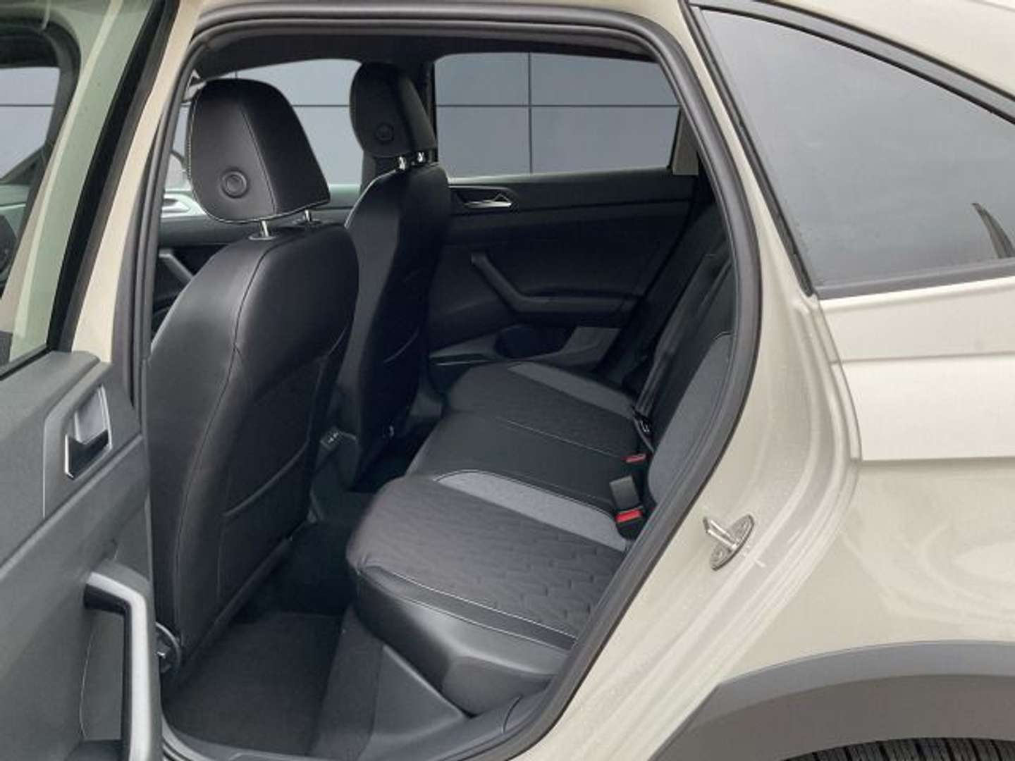 Volkswagen Taigo TSI - 2025 - Joinsteer - #10