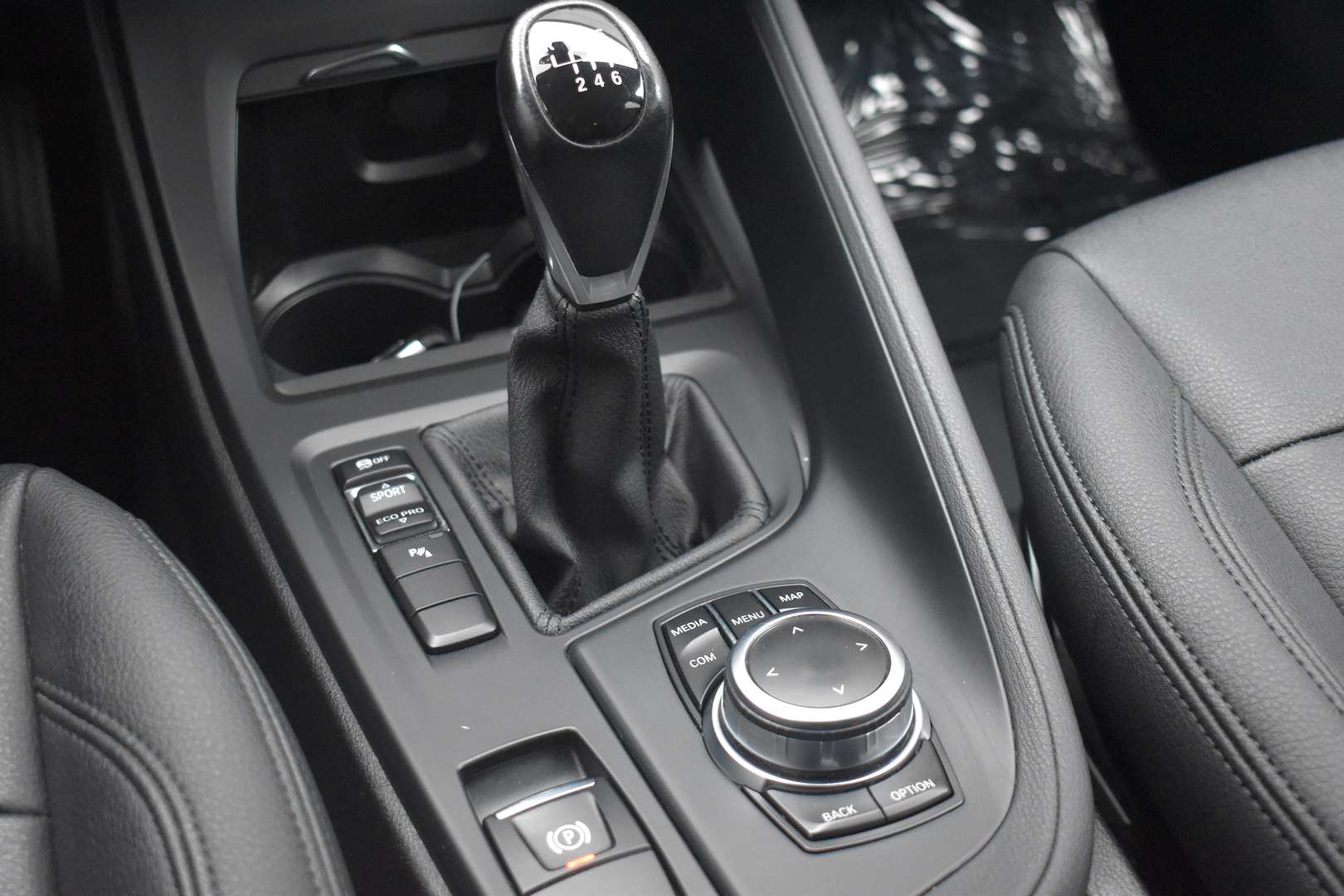 BMW X1 SDrive 18i - 2018 - Joinsteer - #12