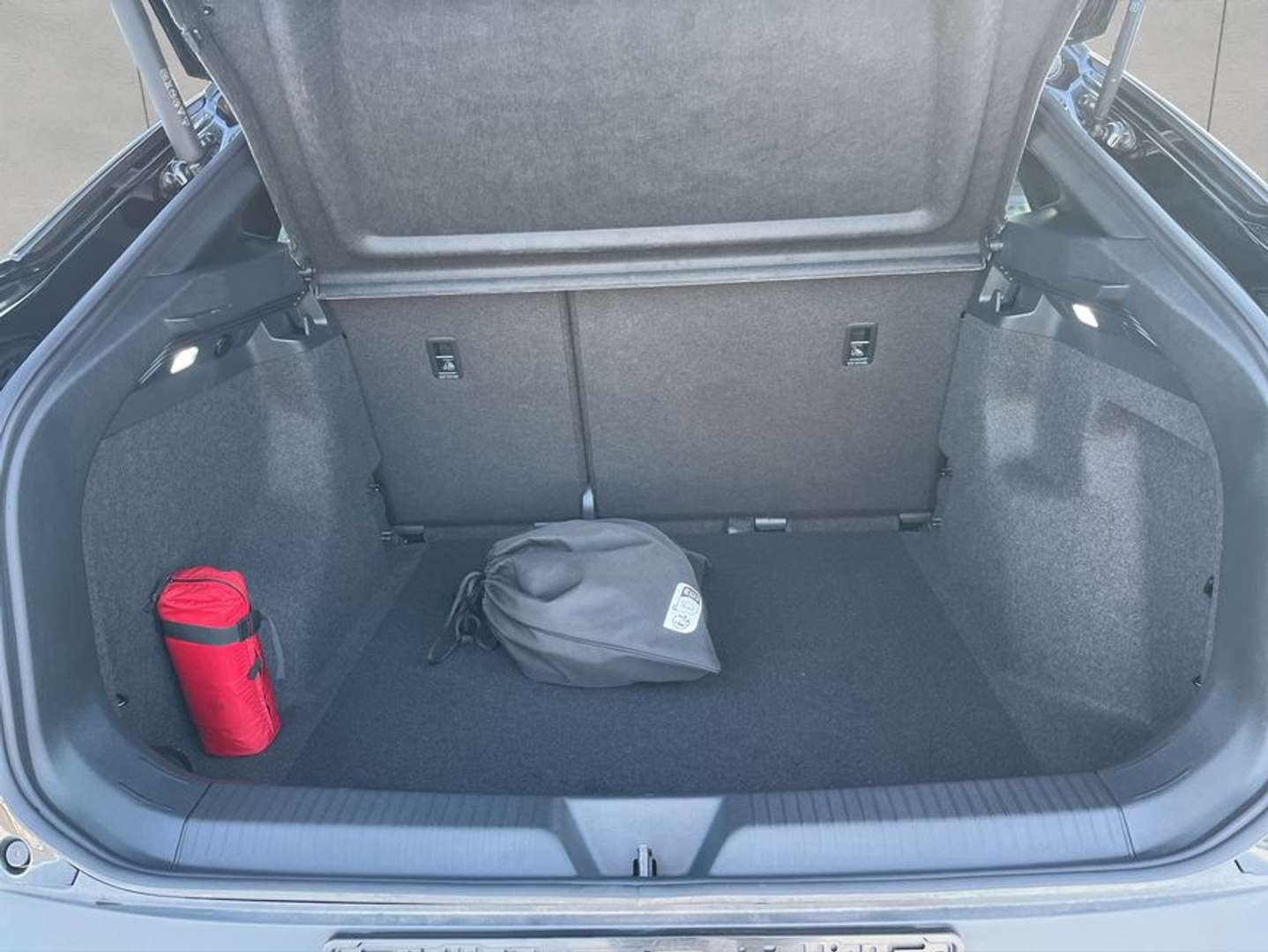 Volkswagen ID.5 Pro Electric - 2025 - Joinsteer - #6