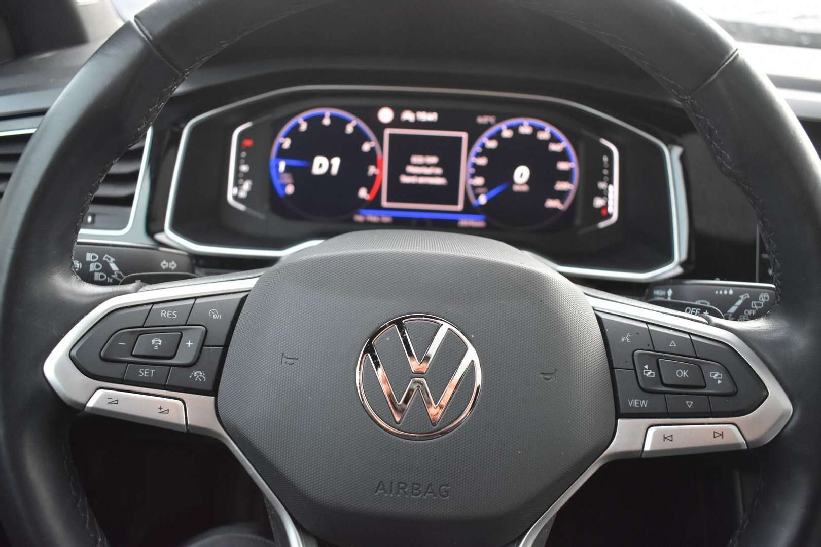 Volkswagen Taigo R-Line - 2024 - Joinsteer - #5