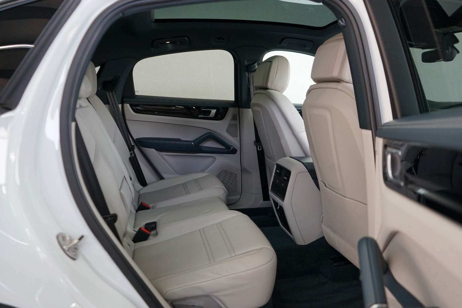 Porsche Cayenne II E-Hybrid - 2021 - Joinsteer - #10