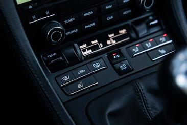 Porsche 718 Cayman Base Style Edition — photo 29