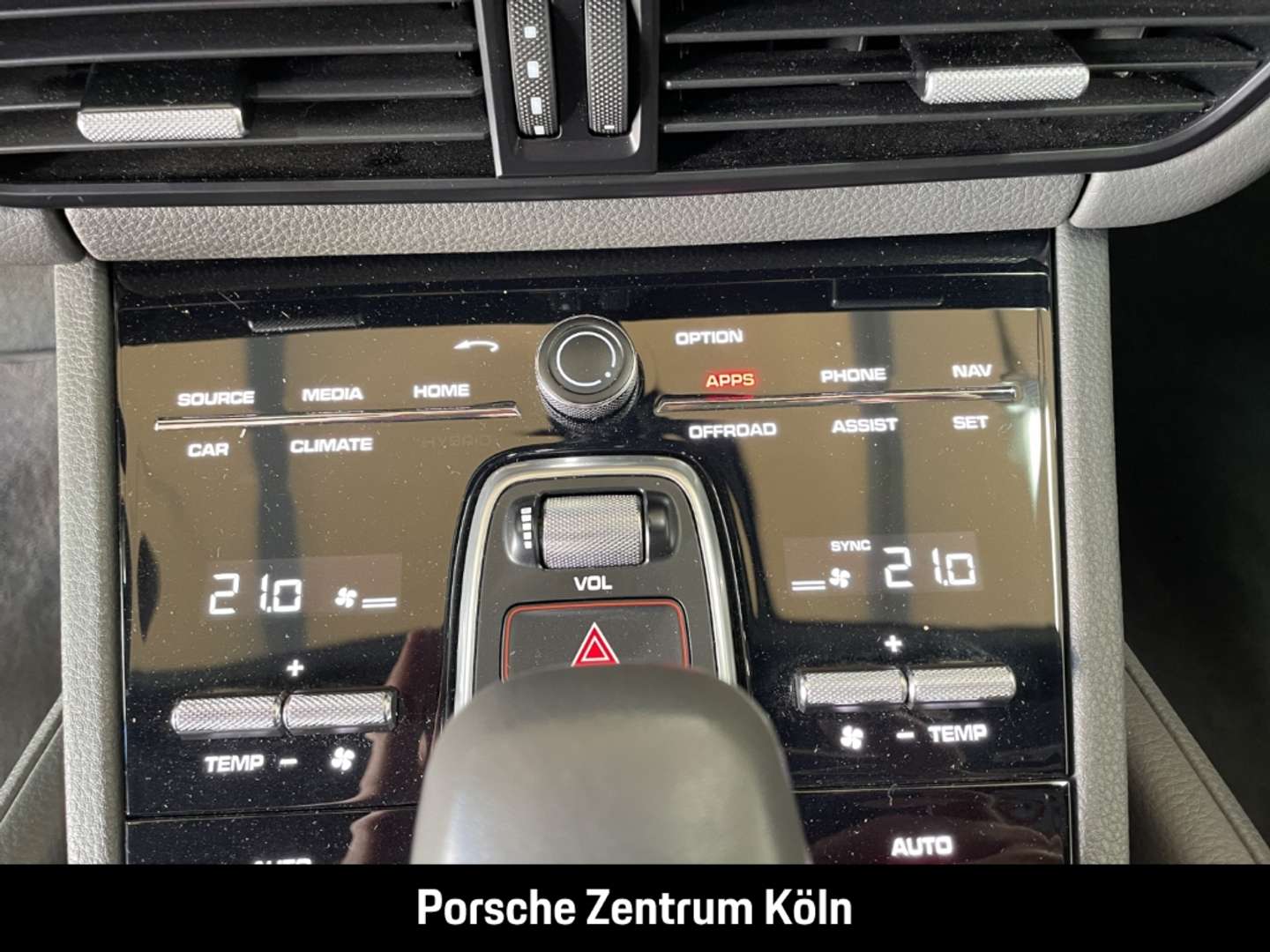 Porsche Cayenne II Platinum Edition - 2022 - Joinsteer - #17