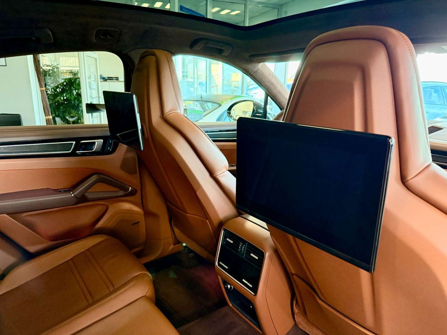 Porsche Cayenne II Platinum Edition - 2023 - Joinsteer - #17