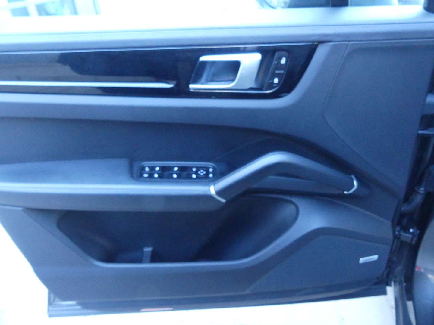 Porsche Cayenne II E-Hybrid - 2022 - Joinsteer - #25