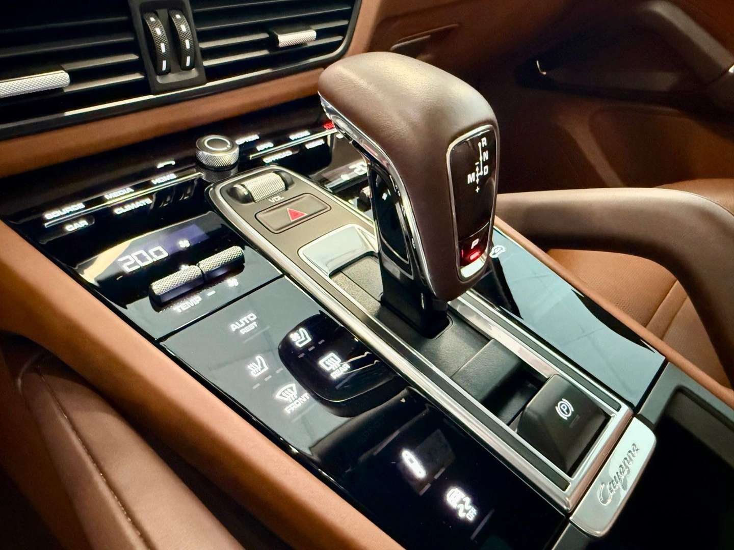 Porsche Cayenne II Platinum Edition - 2023 - Joinsteer - #24