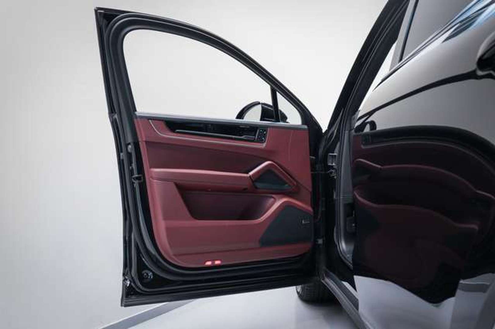 Porsche Cayenne II S E-Hybrid - 2024 - Joinsteer - #21