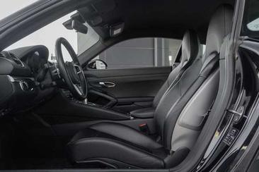 Porsche 718 Cayman — photo 7