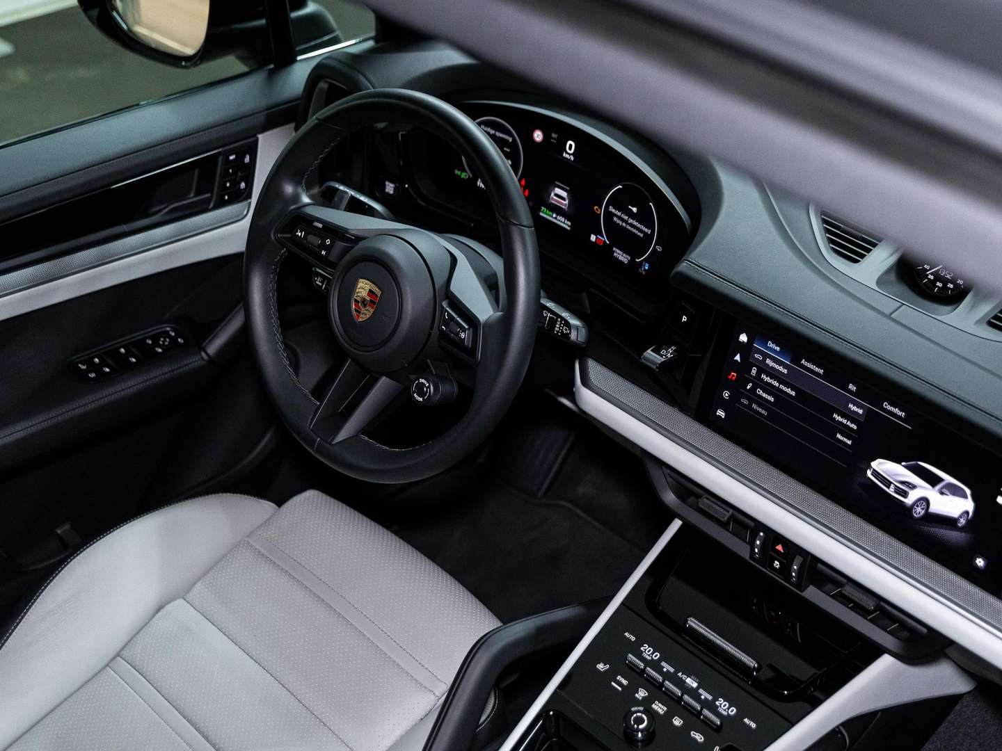 Porsche Cayenne III E-Hybrid - 2024 - Joinsteer - #8