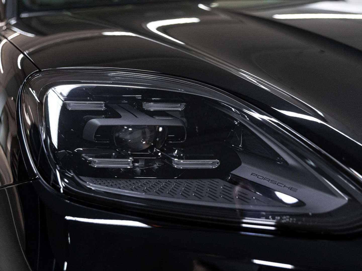 Porsche Cayenne III E-Hybrid - 2024 - Joinsteer - #11