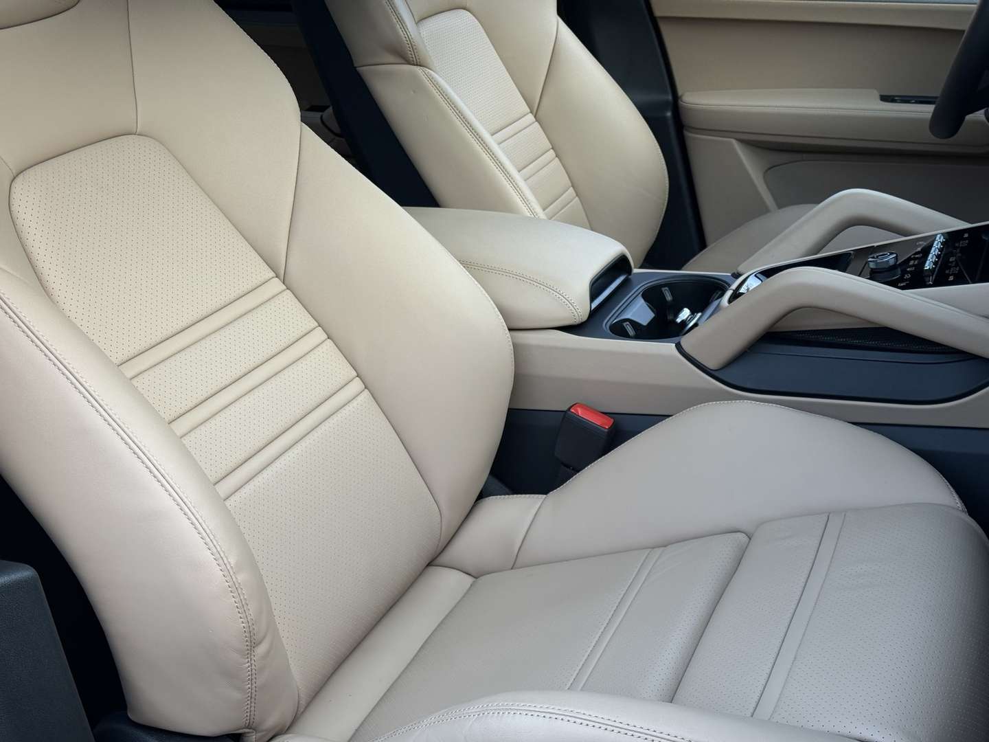 Porsche Cayenne II E-Hybrid - 2025 - Joinsteer - #13