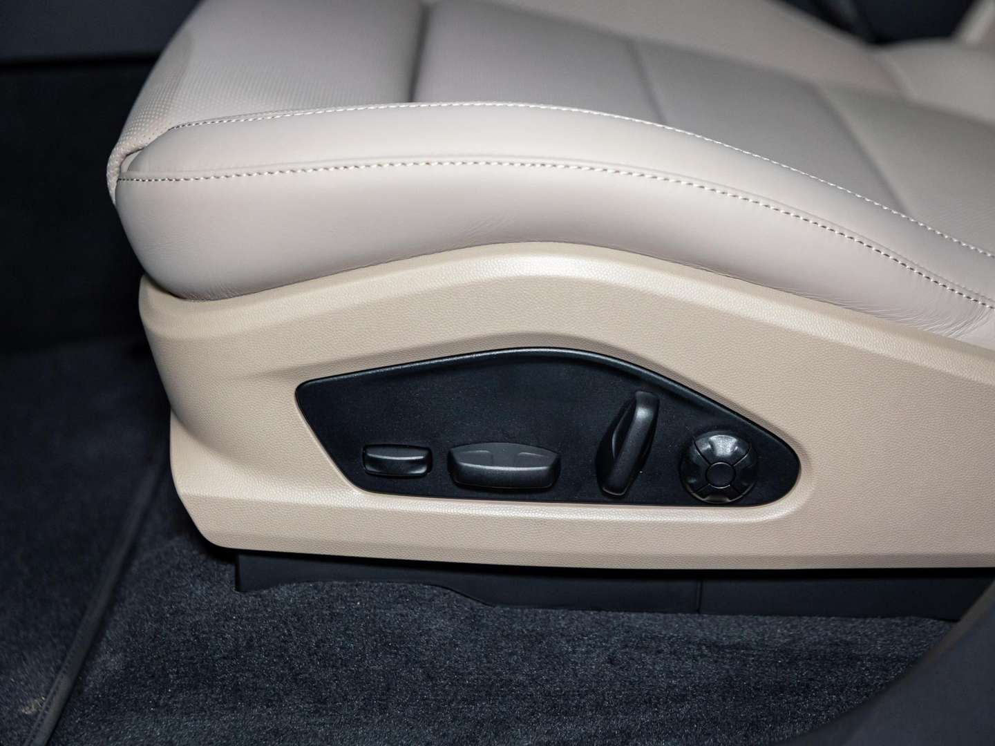 Porsche Macan II 4S - 2026 - Joinsteer - #19