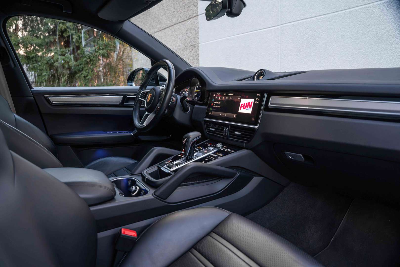 Porsche Cayenne II E-Hybrid Platinum Edition - 2023 - Joinsteer - #12